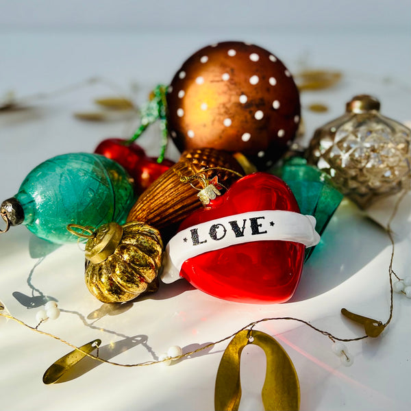 Decorazione Cuore con scritta LOVE